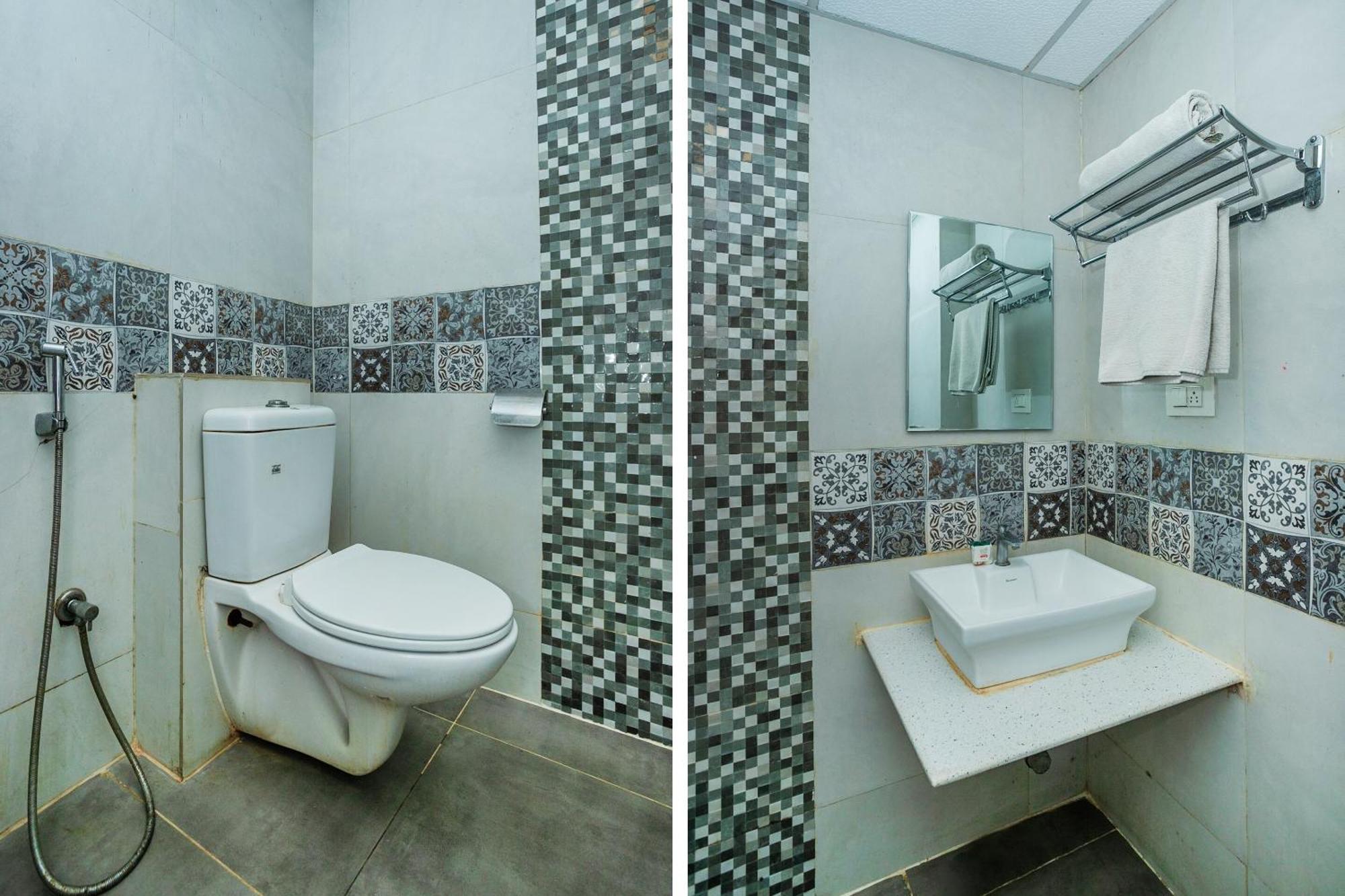 Super Collection O Indian Suites Near Sitara Restaurant Bangalore Extérieur photo